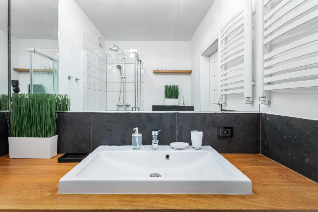 Corazziego 4 By Homeprime Varšava Exteriér fotografie